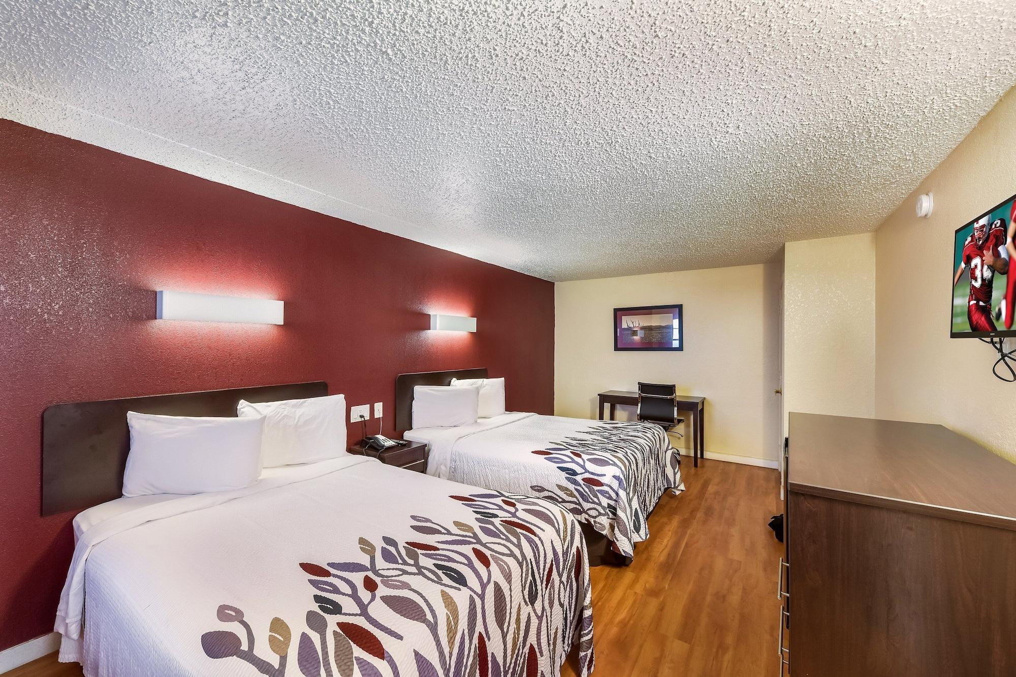 Red Roof Inn Plano Luaran gambar