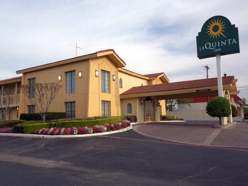 Red Roof Inn Plano Luaran gambar